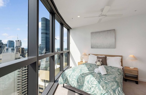 Brisbane Central Business District Apartment | Sunset River View/Queens Wharf/Casino/CBD Riverfront/Top Facility