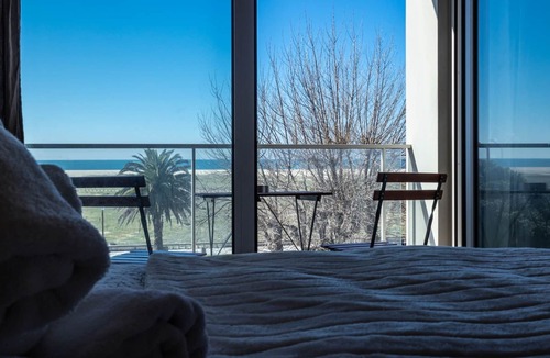 Figueira da Foz Apartment | Sunshine Coast Apartment by Rent4All