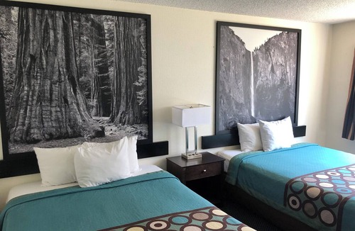 Selma Hotel | Super 8 by Wyndham Selma/Fresno Area