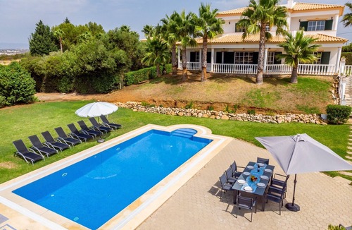 Silves Villa | Super Algarve Villa | 4 Bedrooms | Casa dos Sonhos | Pool Table
