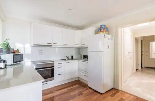 Southport Villa | Surfers Regatta Waters - Pet-Friendly Private Oasis