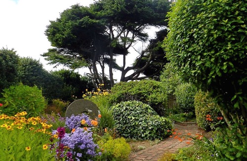 Mendocino Apartment | Sweeping ocean views nestled in exquisite private garden