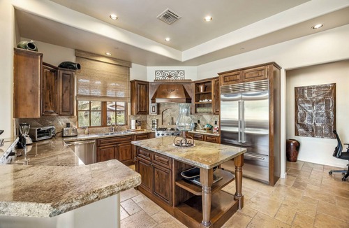 The Rocks Villa | SWSS 3BR Tranquility at The Rocks 121 | Luxury Resort, Golf Access, Daily Breakfast, Housekeeping.