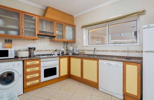 Vilamoura Apartment | T2 Sereno c/Piscina em Vilamoura by LovelyStay