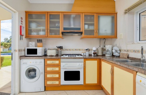 Vilamoura Apartment | T2 Sereno c/Piscina em Vilamoura by LovelyStay