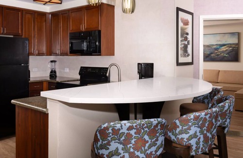 Las Vegas Resort | Tahiti Village Huge 2BR Apt— Balcony, Kitchen, Steam Shower, Jacuzzi, Lazy River