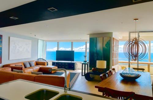 Surfers Paradise Apartment | Tallest Tower SkyHomes | 9 Hamilton Avenue