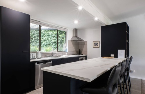 Rye House | Tawny Rest, Coastal Beach House In Rye
