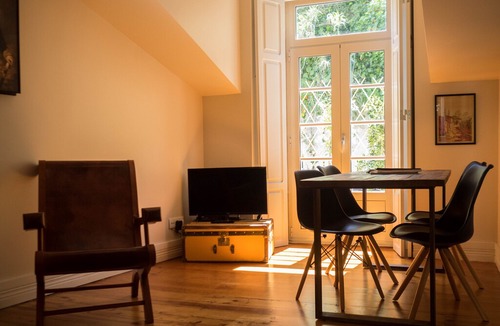 Alfama Apartment | Terrace in Graça - Comfortable, sunny and quiet.