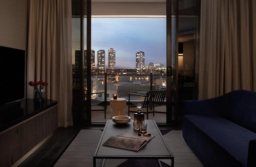 Fortitude Valley Hotel | The Alva Hotel Brisbane, Vignette Collection by IHG