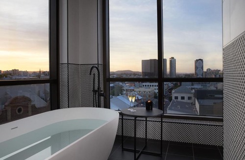 Fortitude Valley Hotel | The Alva Hotel Brisbane, Vignette Collection by IHG