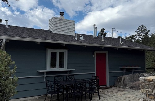 Mountain Center Cabin | The Art of Living in the Mountain