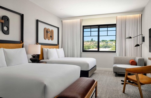 Paso Robles Hotel | The Ava Hotel Paso Robles, Curio Collection By Hilton