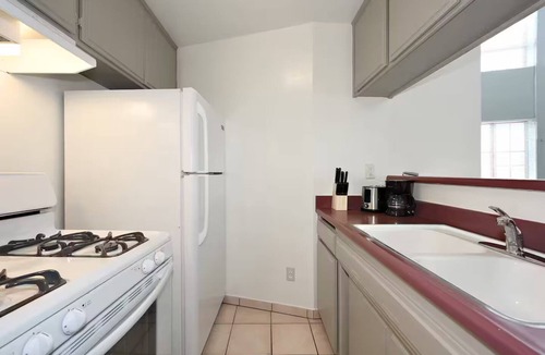 Palms Apartment | The Bagley #306 Corner Loft