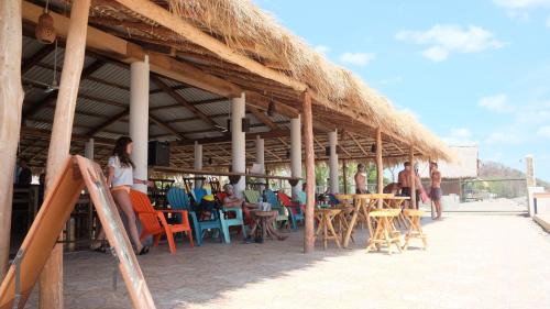 Popoyo Hostel | The Barrel Hostel