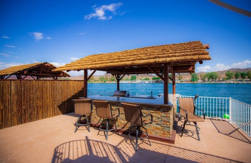 Parker Dam Villa | The Beachfront Villa 14