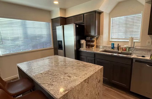 Reno/Tahoe Airport House | The Biggest Little Townhouse