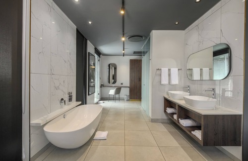 Summerstrand Hotel | The Capital Boardwalk