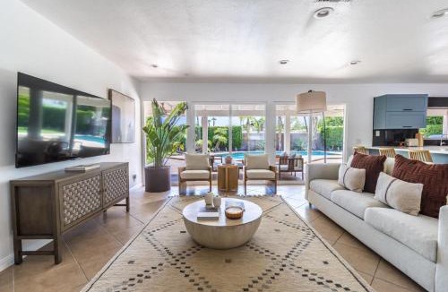 Palm Springs Villa | The Casa Geatway 18 sleepers