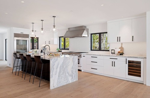 The Mesa House | The Cliff - 80' of Prime Bluff Oceanfront