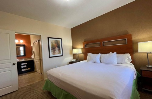 Spring Valley Resort | The Cliffs at Peace Canyon - Unforgettable Resort in Las Vegas!