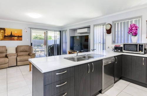 Bongaree House | The Eel Place Retreat