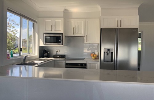 Ulladulla House | ‘The Fourshaw’ on Racecourse beach