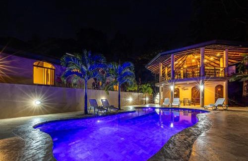 Ballena Villa | The Garden Casitas by Vista Celestial
