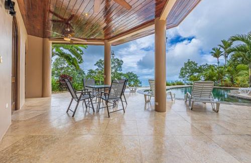 Ballena Villa | The Garden Casitas by Vista Celestial