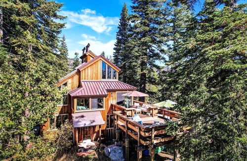 Bear Valley Cabin | The Glass House | Panoramic Mountain Views & Sauna