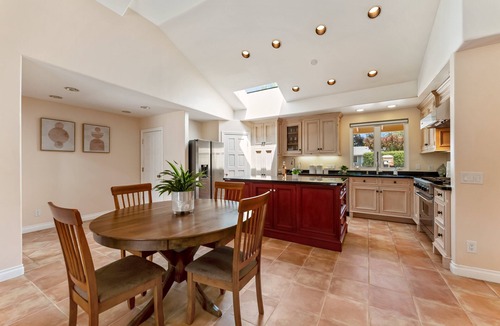 Goleta House | The Goleta Orchard House | The Chosen Collection