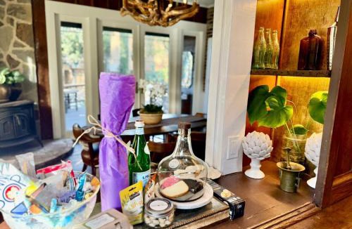 Los Alamos House | The Heritage House of Los Alamos