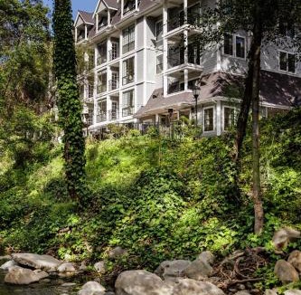 Saratoga Hotel | The Inn at Saratoga, Tapestry Collection by Hilton