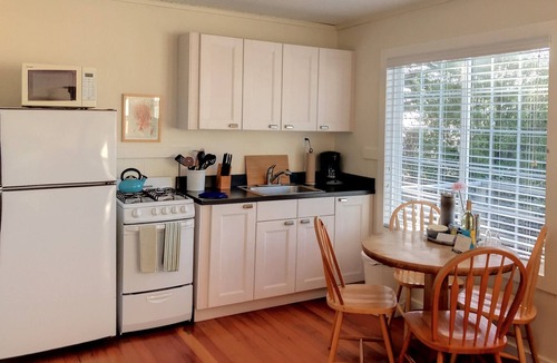 Little River House | The Inn at Schoolhouse Creek