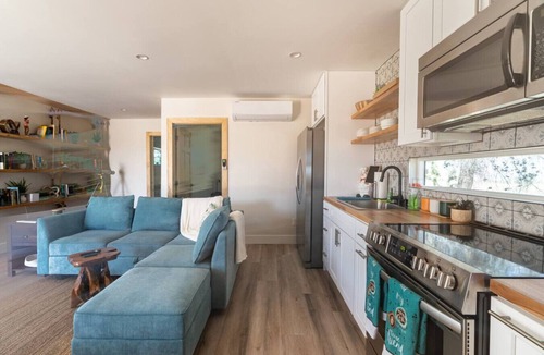 Landers Cabin | The Invisible Wind Cabin- Joshua Tree Amazing View