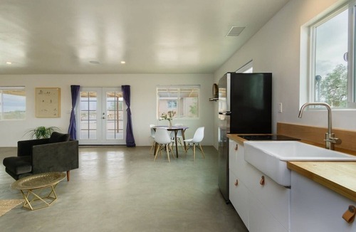 Twentynine Palms Villa | The Land In The Sky Retreat