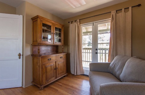 Julian Cottage | The Loft At Julian Station - Food, Tasting Rooms And Country Walks In One Place!