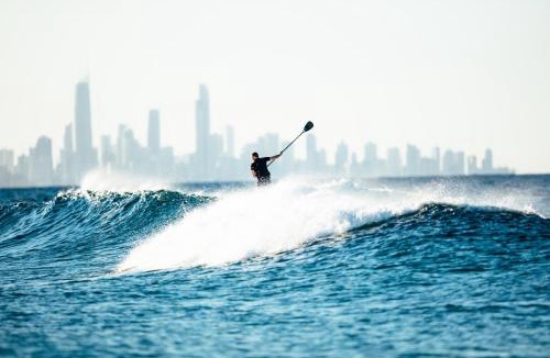 Broadbeach Waters House | The Lotus