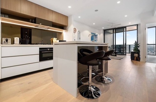 Brisbane Central Business District Apartment | The Luxe Casino Apartment | City Views & Casino Access