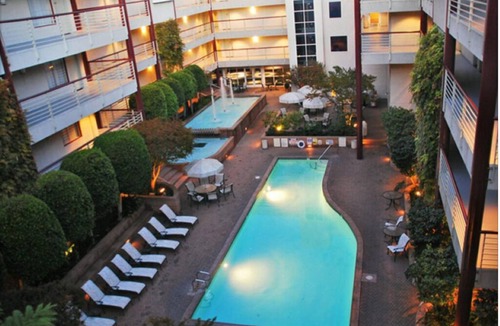 Cupertino Apartment | The luxurious Cupertino Hotel. A Short 8 mile drive to Levi's Stadium