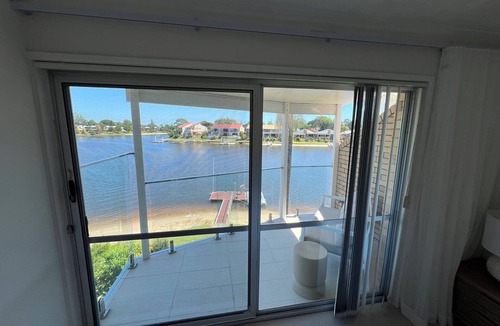 Mermaid Waters Condo | The Master Suite