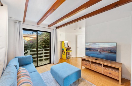 Summerland House | The Narrows Oceanview Home | Chosen Beach Collection