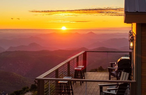 Julian House | The only mountaintop pickleball ranch in Southern California. 1 hour from San Diego.