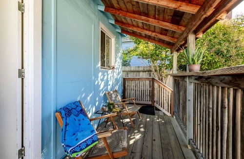 Avila Beach Apartment | The Palm House | Pet Friendly King Studio