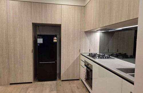 West End Apartment | The Park Life – West End 2 Bed Retreat