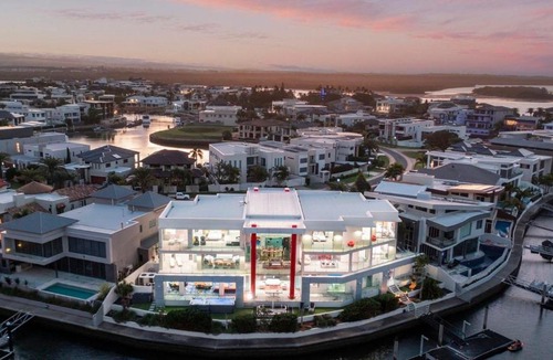 Paradise Point Villa | The Pinnacle of Bespoke Waterfront Luxury