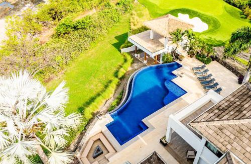 Playa Langosta Villa | The Point Grand All-Inclusive