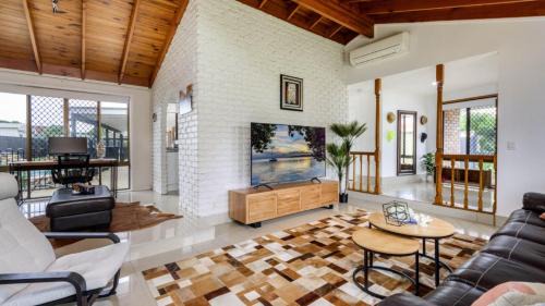 Banksia Beach House | The Poolside Escape