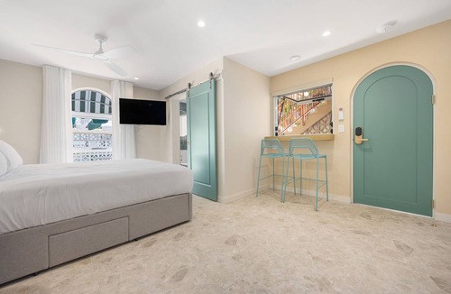 Miami Hotel | The Shores Miami