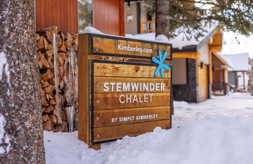 East Kootenay Ski Chalet | The Stemwinder Chalet by Simply Kimberley